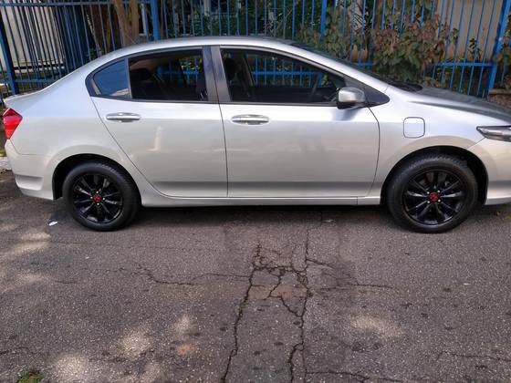 HONDA CITY 1.5 LX 16V FLEX 4P MANUAL HONDA CITY 1.5 LX 16V FLEX 4P MANUAL